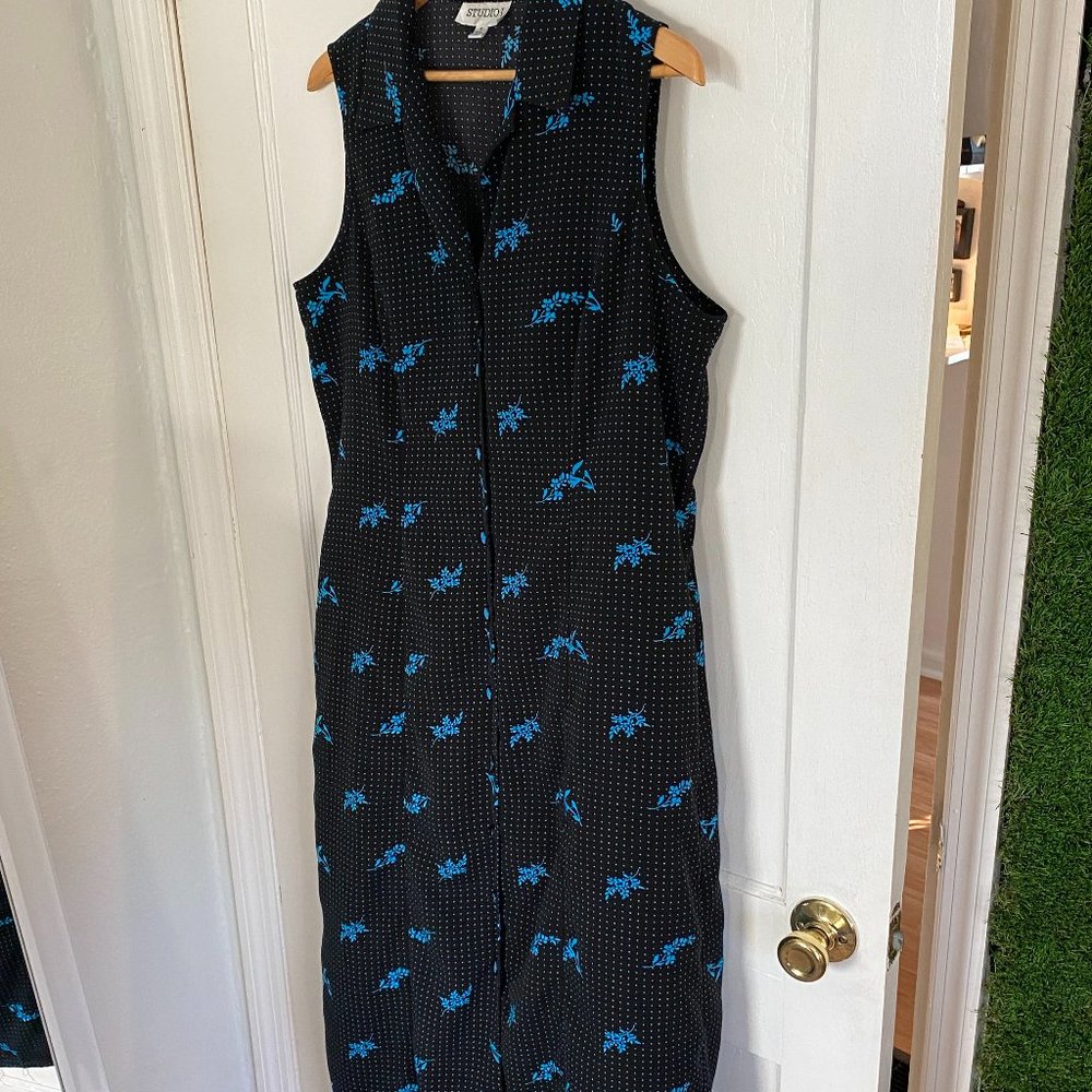 Beautiful VIntage Studio I Dress 16